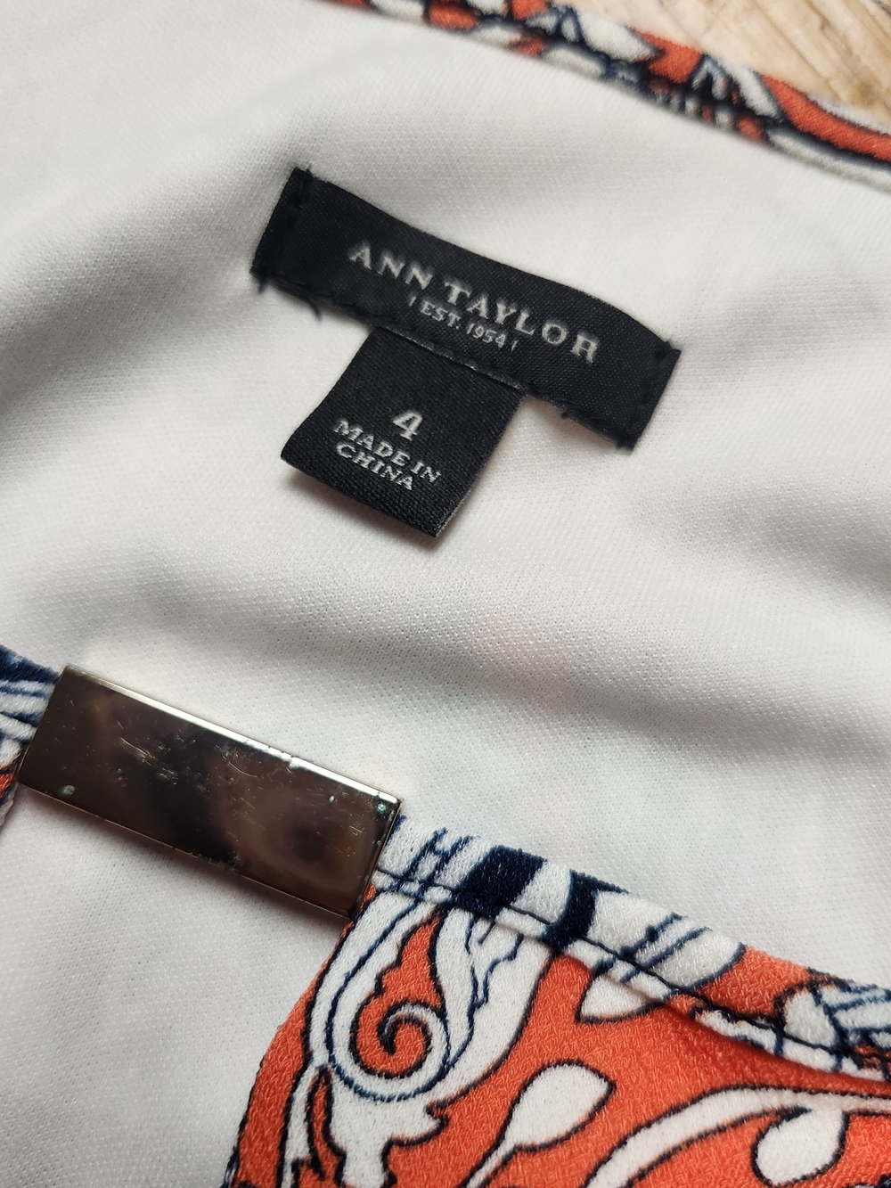 ann taylor - Picture 2 of 6